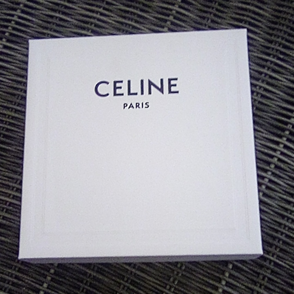 Celine Paper Accessory Boxes & Dustbag - Picture 2 of 4